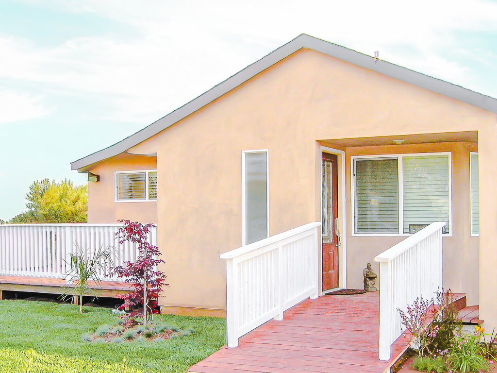 Rockefeller front of house-2